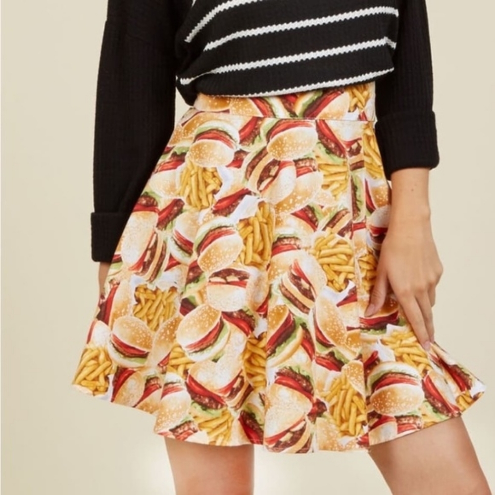 Retrolicious Modcloth Drive Thru Skater Skirt